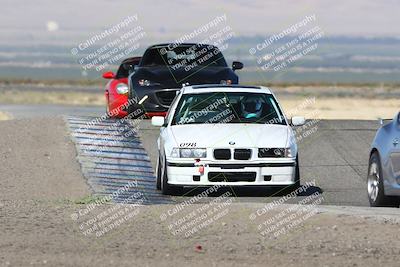 media/Sep-15-2024-Speed Ventures (Sun) [[7a54f7ed2f]]/Yellow Group/Session 1 (Outside Grapevine)/